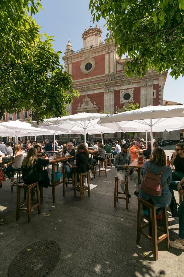 Sagasta Apartamento En Pleno Centro De Sevilla Luaran gambar