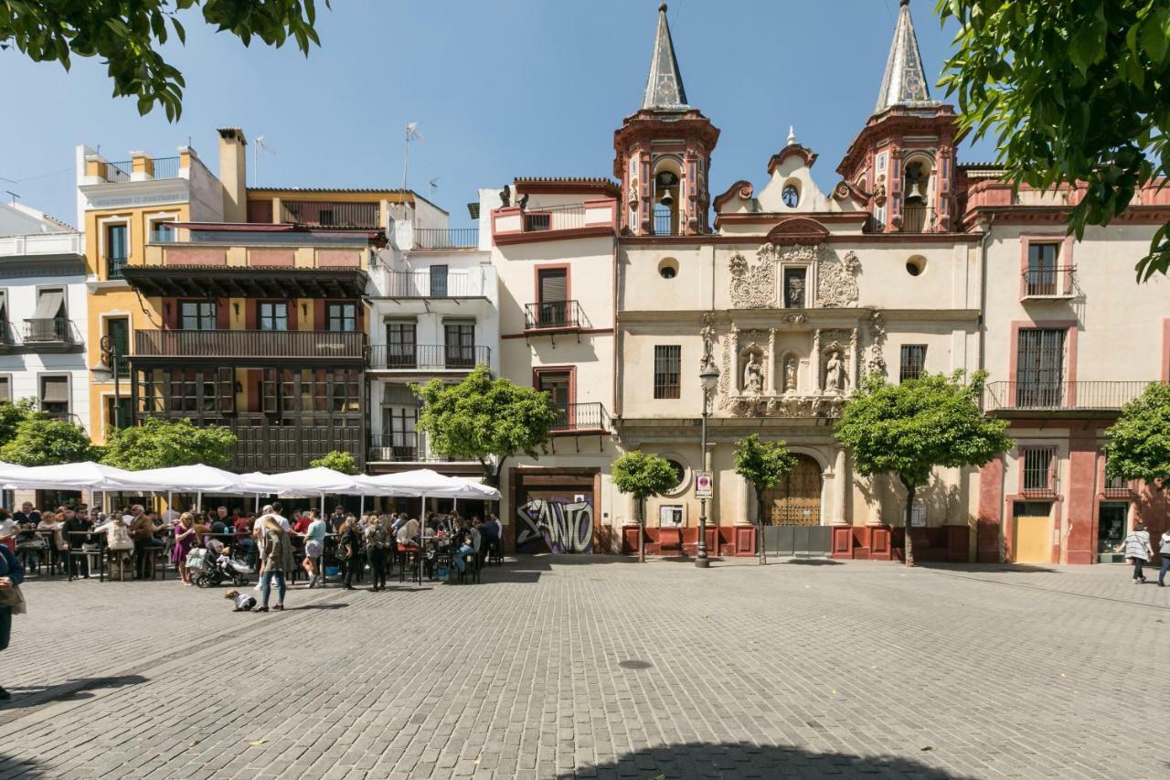 Sagasta Apartamento En Pleno Centro De Sevilla Luaran gambar