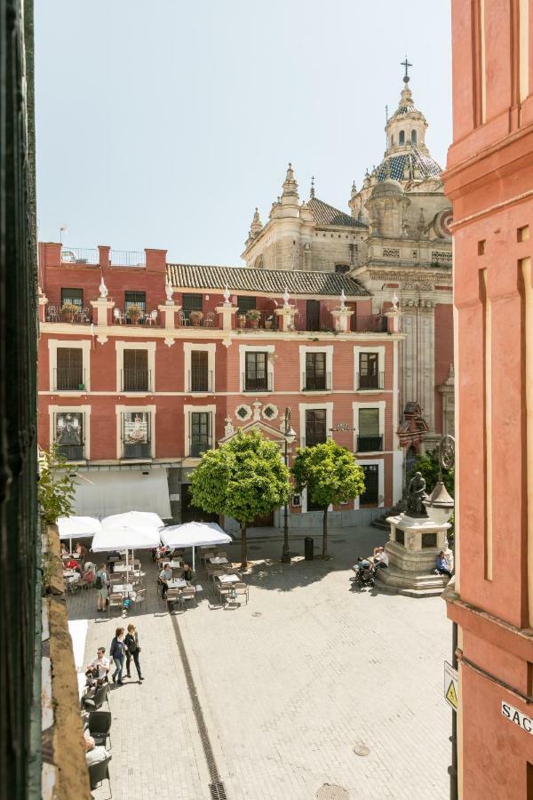 Sagasta Apartamento En Pleno Centro De Sevilla Luaran gambar